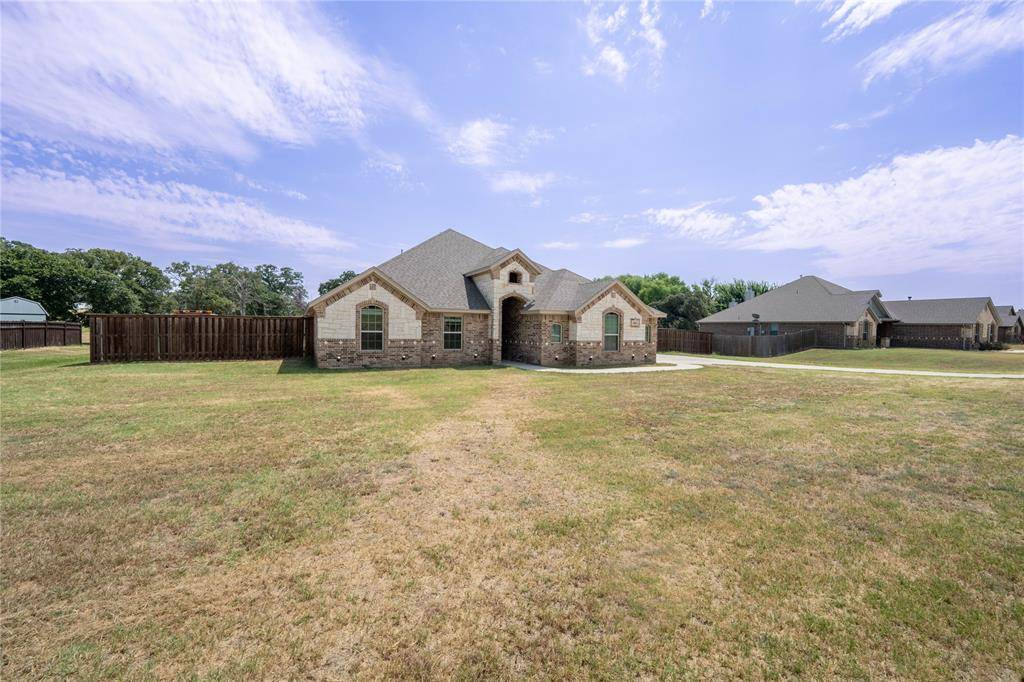 Azle, TX 76020,184 Briar Meadows Circle