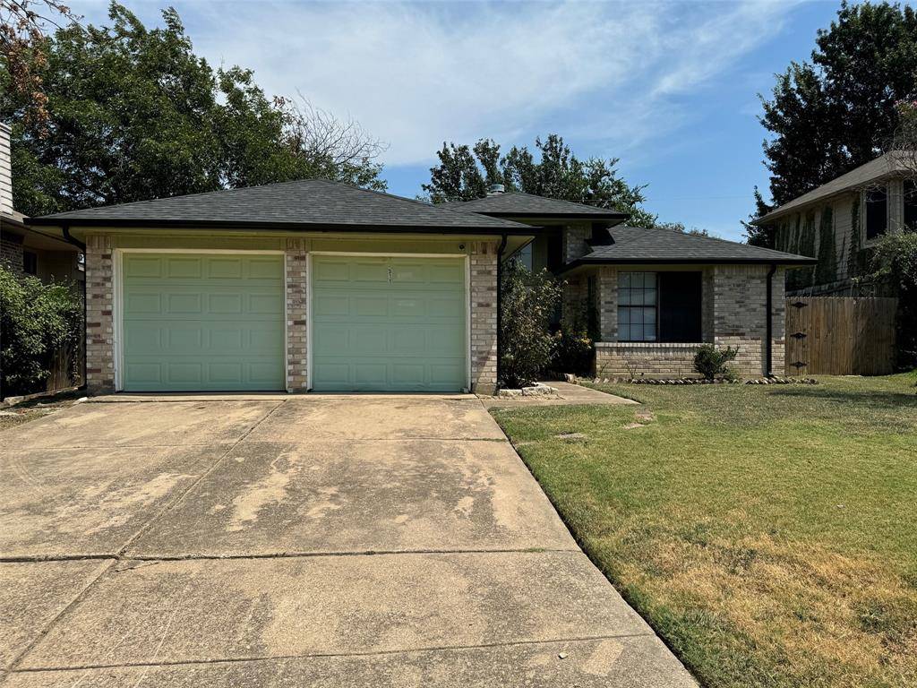 Arlington, TX 76001,6511 Devine Drive