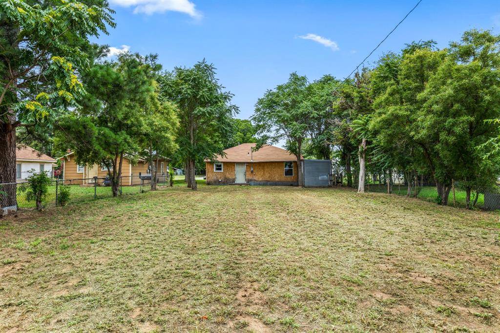 Burkburnett, TX 76354,616 East 4th