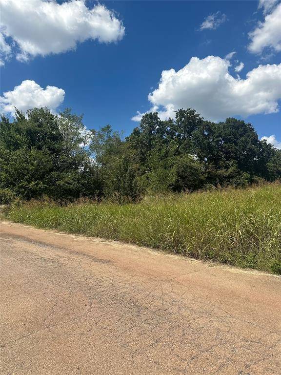 Chandler, OK 74834,624 N Oakwood Avenue
