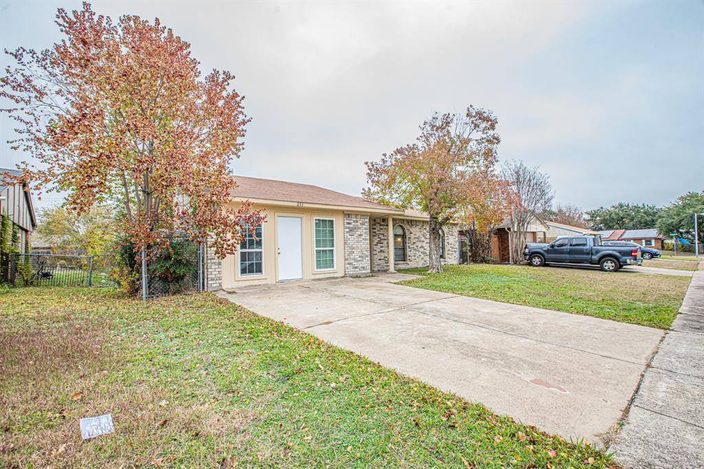 Mesquite, TX 75150,211 Bluffview Drive