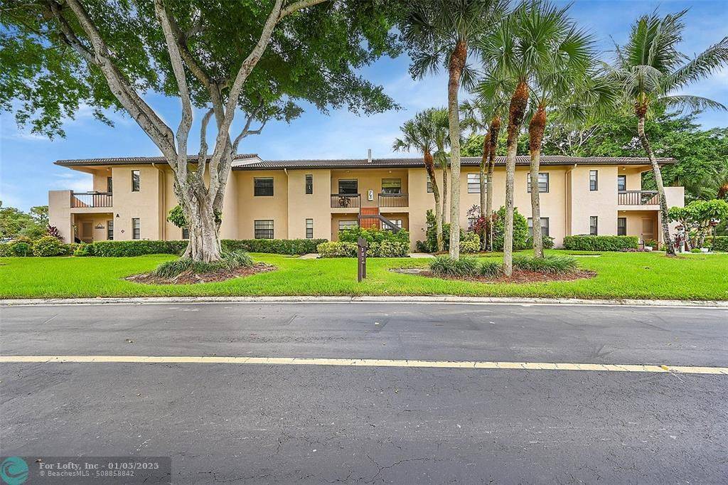 Boca Raton, FL 33428,9270 Vista Del Lago Drive  #27D