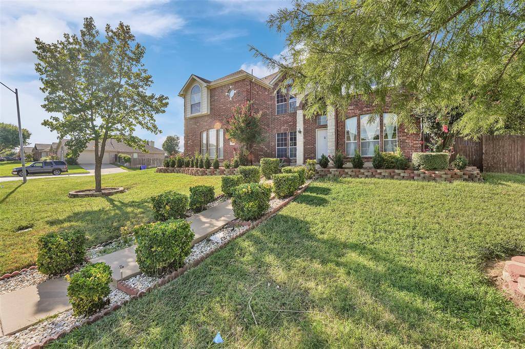 Mansfield, TX 76063,701 Saint Eric Drive