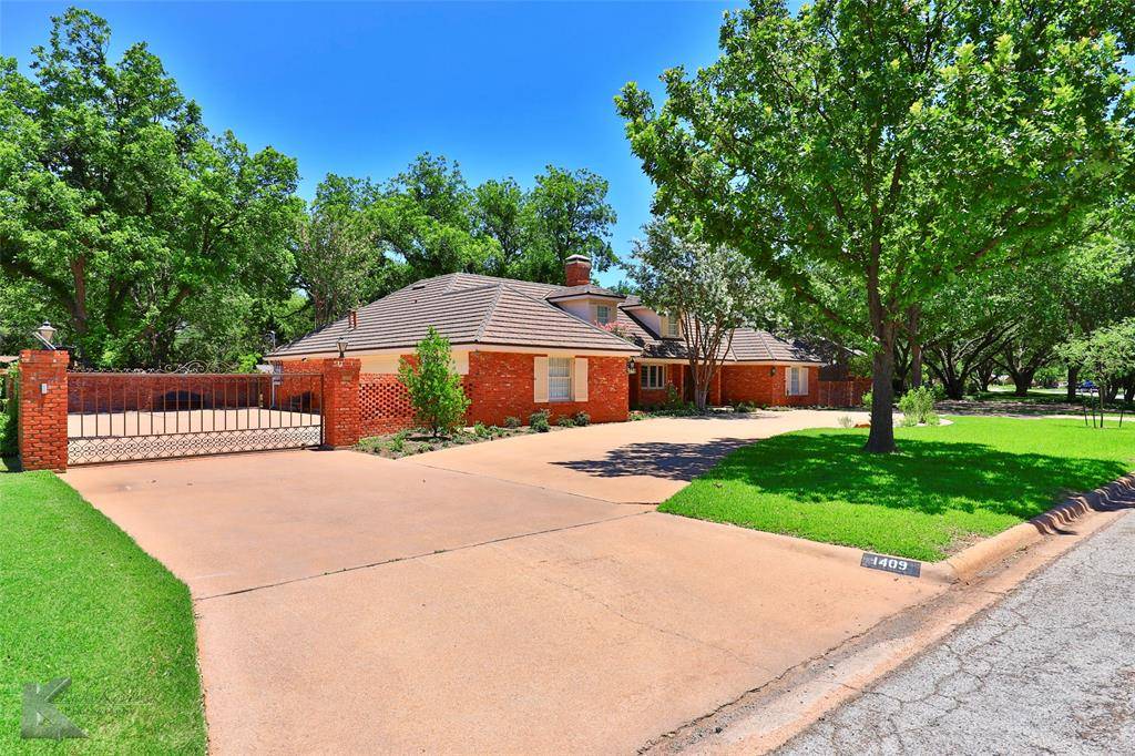 Abilene, TX 79605,1409 River Oaks Road