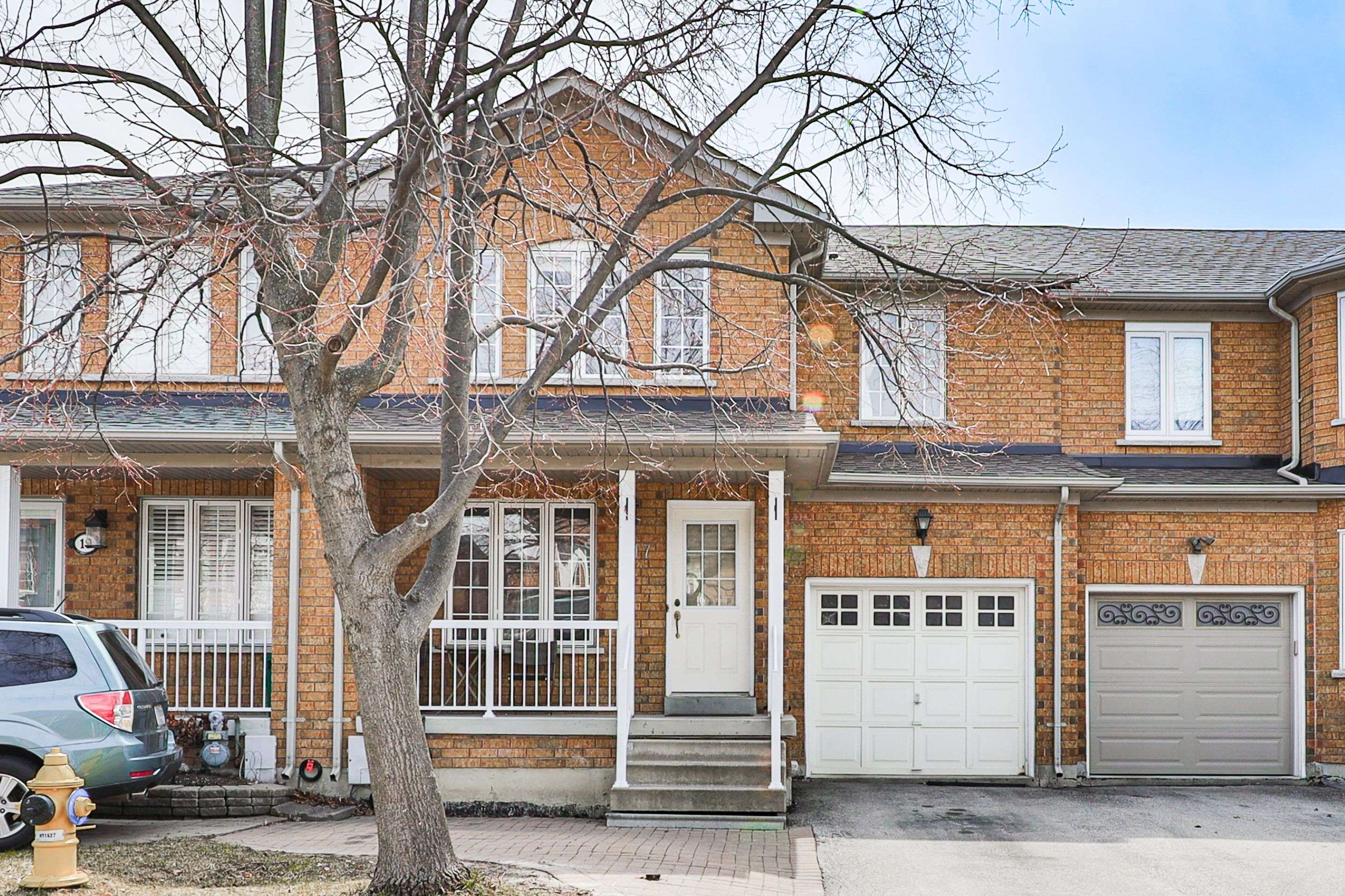 Vaughan, ON L4H 2M8,17 Laurelhurst CRES