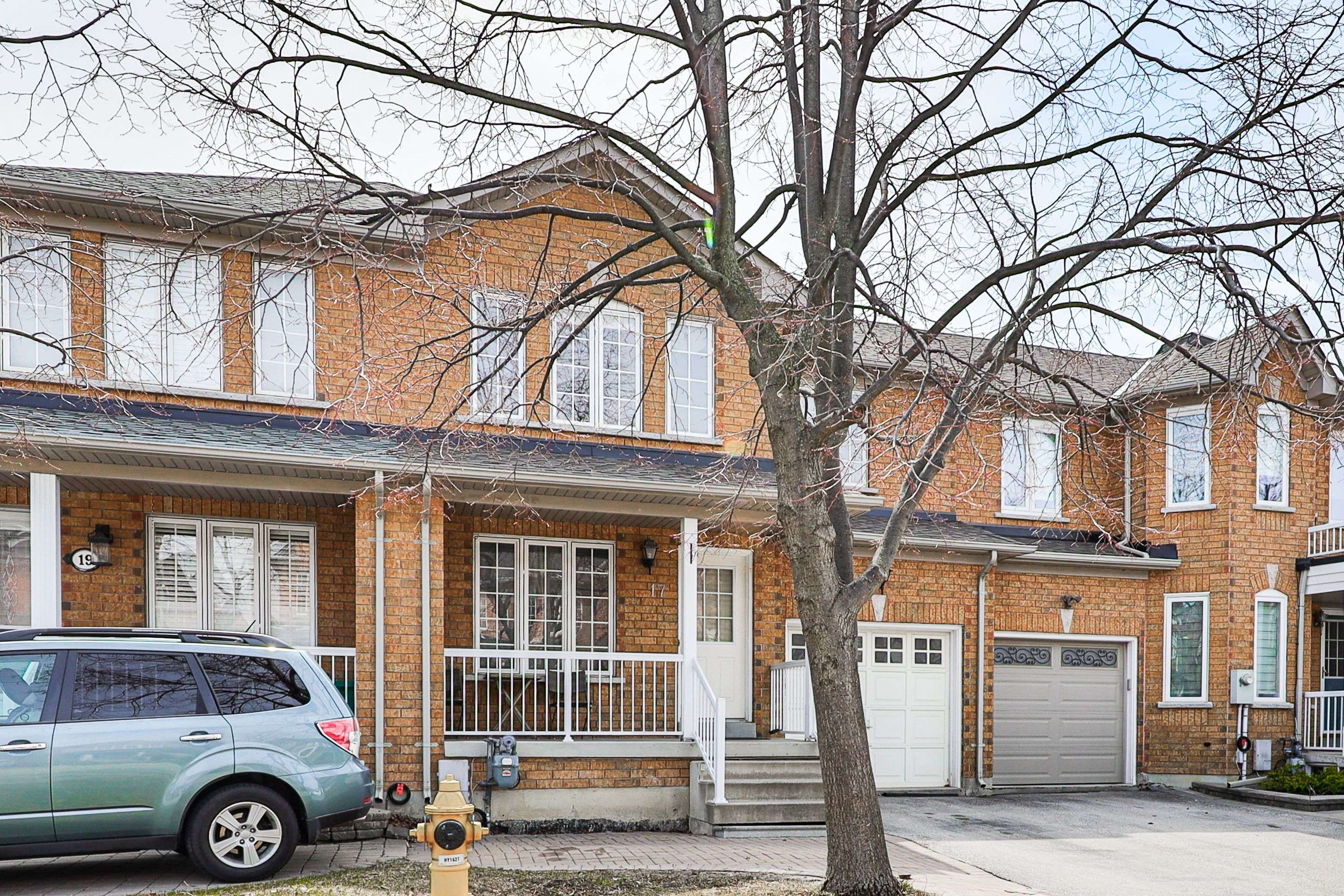 Vaughan, ON L4H 2M8,17 Laurelhurst CRES