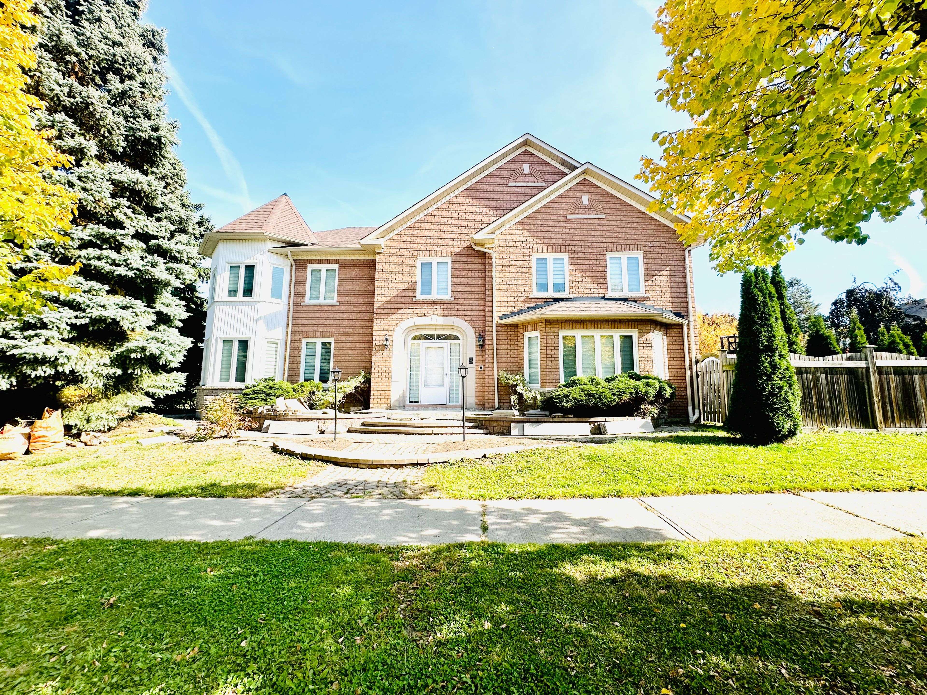 Richmond Hill, ON L4B 2M5,3 Old Park LN #Bsmt A