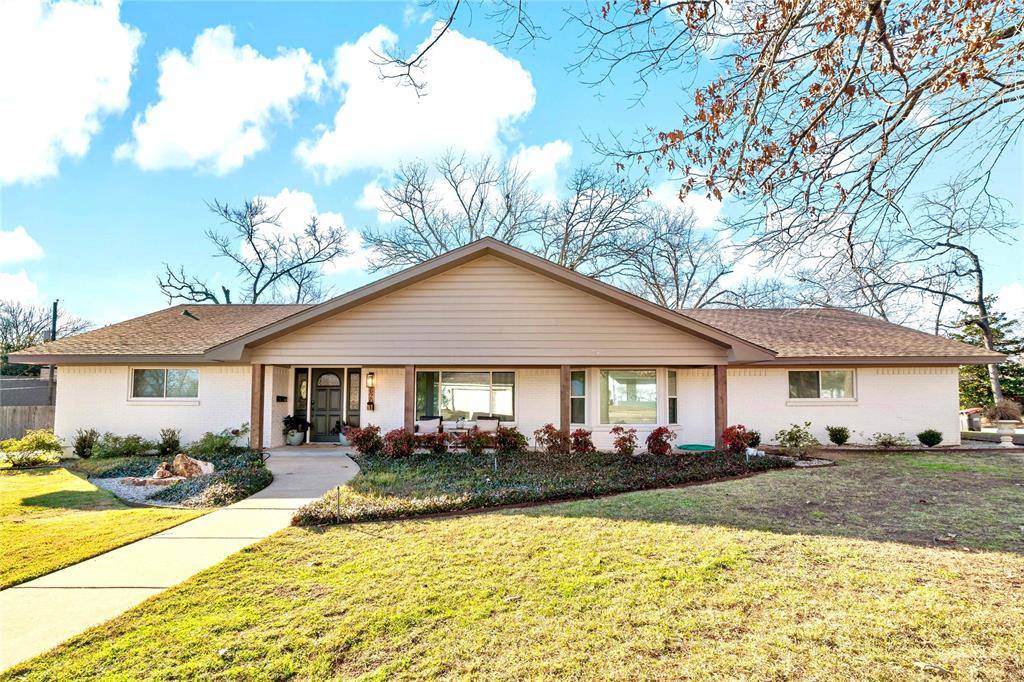 Paris, TX 75460,620 Twin Oaks Place