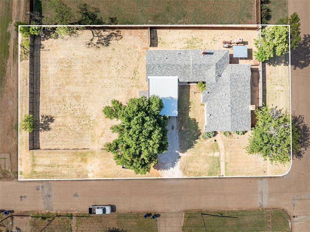 Breckenridge, TX 76424,1000 W Hullum Street