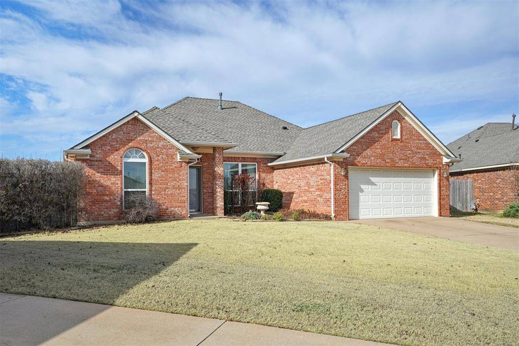 Moore, OK 73160,917 SW 39th Street