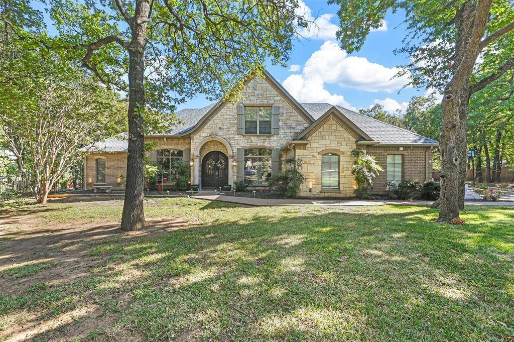 Burleson, TX 76028,127 Country Vista Circle