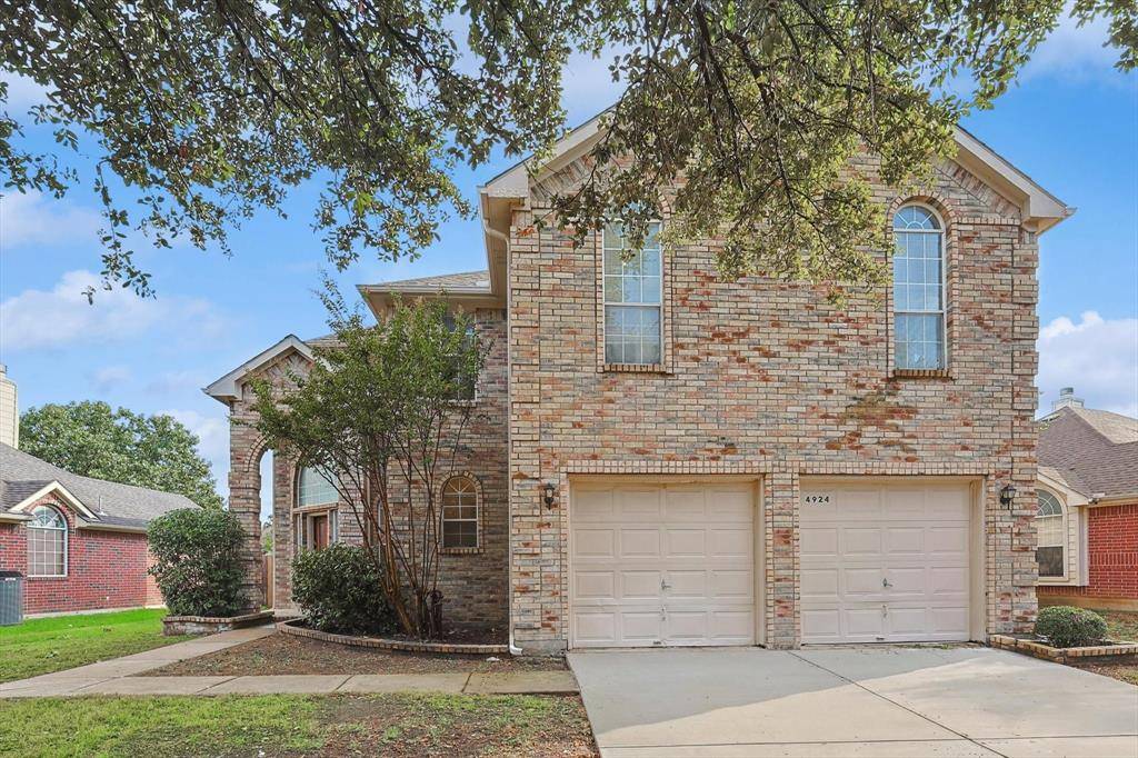 Fort Worth, TX 76137,4924 Great Divide Drive