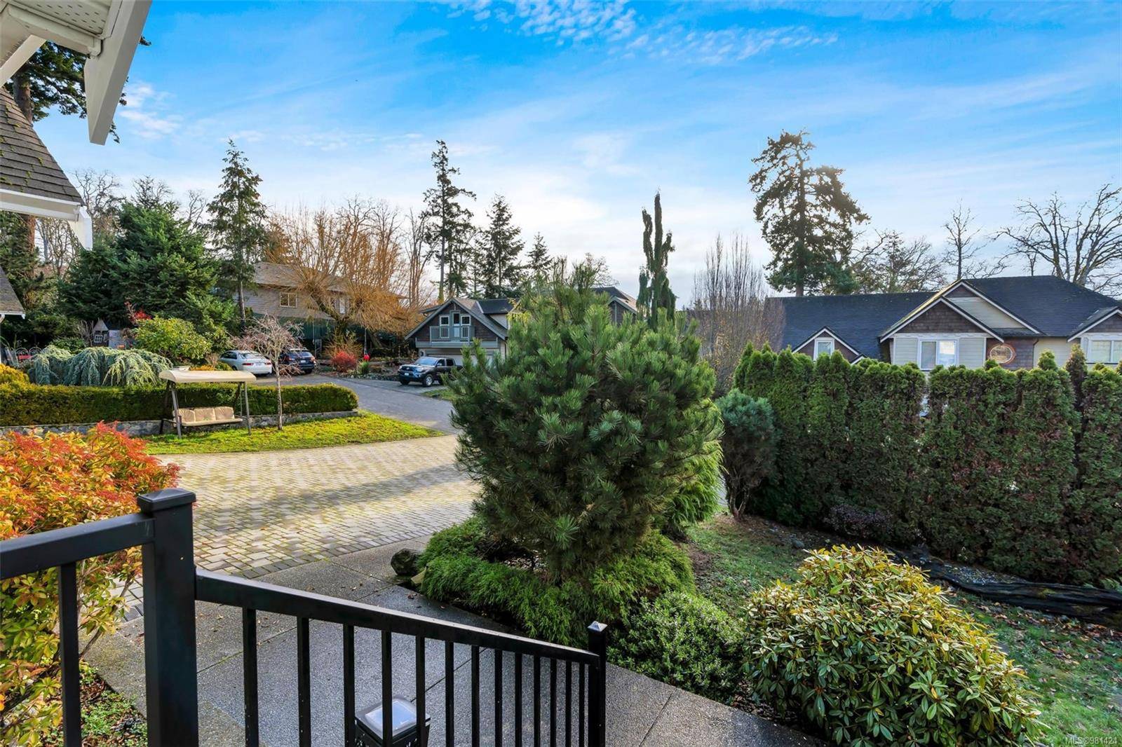 Saanich, BC V8X 2B8,4097 Braefoot Rd