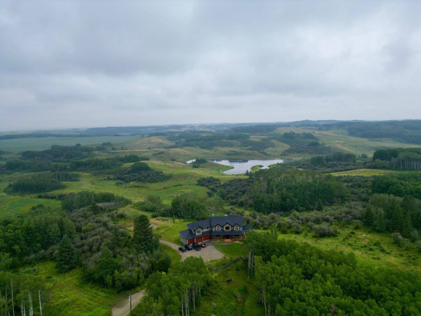 Rural Rocky View County, AB T4C 2Y7,275242 Range Road 35