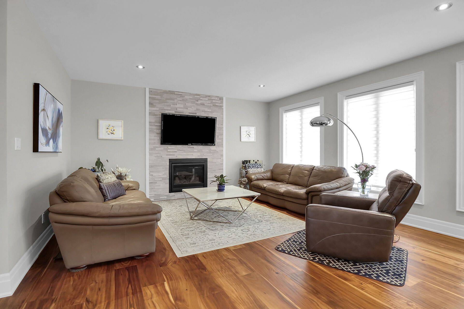 Middlesex, ON N5X 0M2,2217 Dauncey CRES