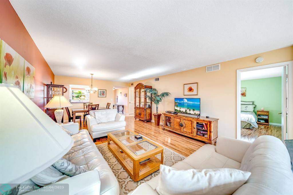 Sunrise, FL 33322,9741 Sunrise Lakes Blvd  #202