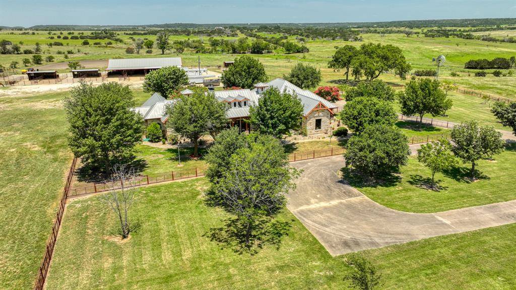 Hico, TX 76457,2909 County Rd 226