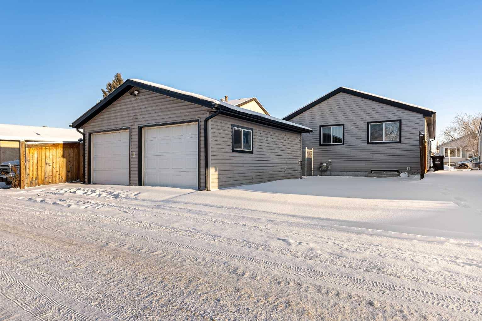 Fort Mcmurray, AB T9H 4T4,361 Bird CRES