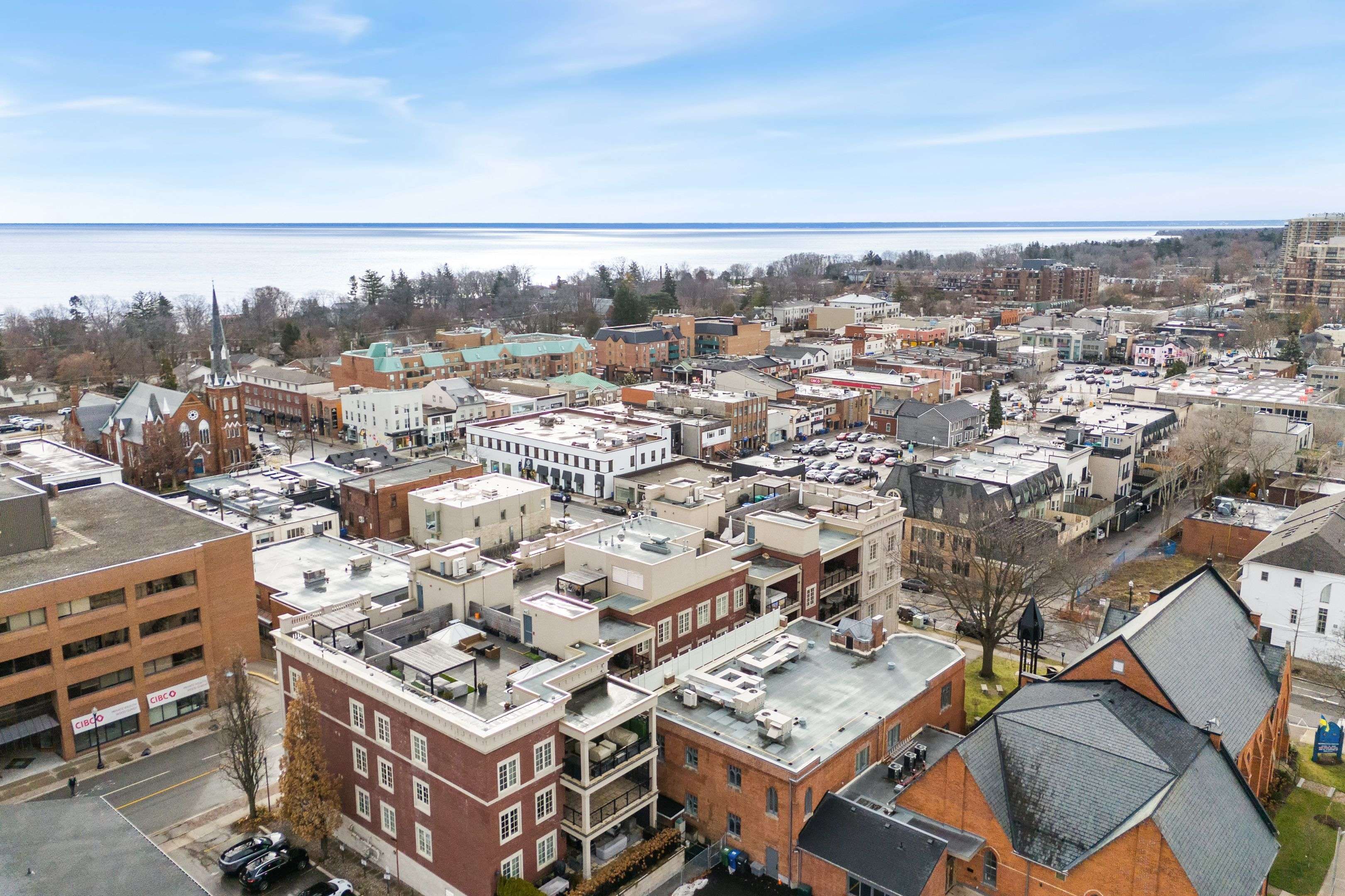 Oakville, ON L6J 1N7,253 Church ST #302