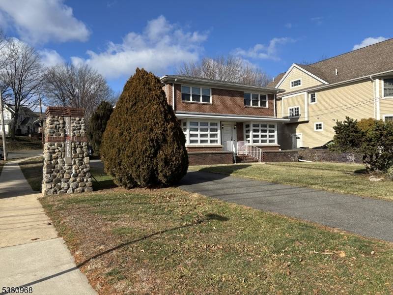 Nutley Twp., NJ 07110,637 Bloomfield Ave