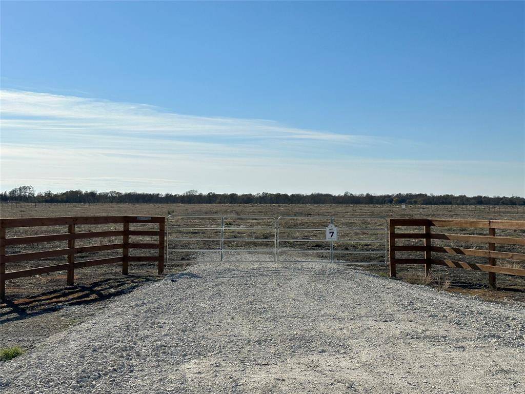 Ennis, TX 75119,TBD 007 Sandswitch Road