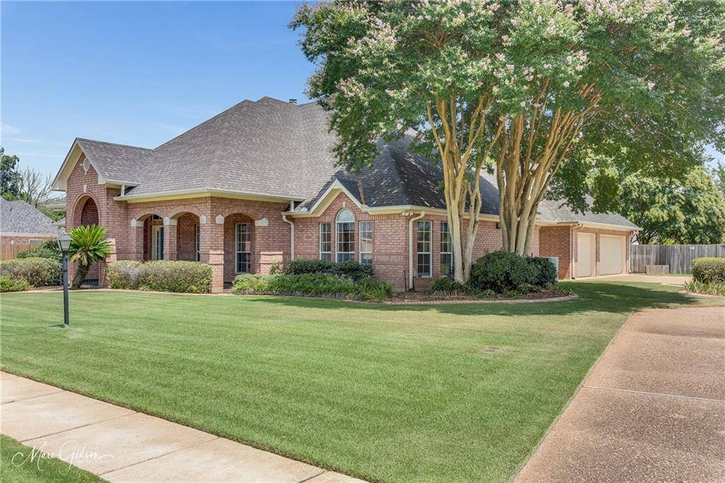 Shreveport, LA 71115,9417 Stonebriar Circle