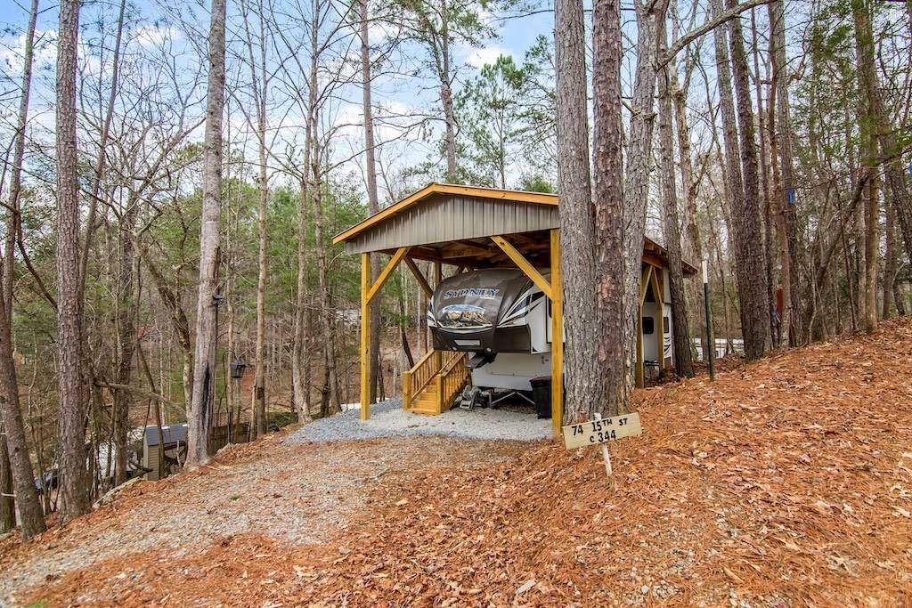 Ellijay, GA 30540,74 15th Street