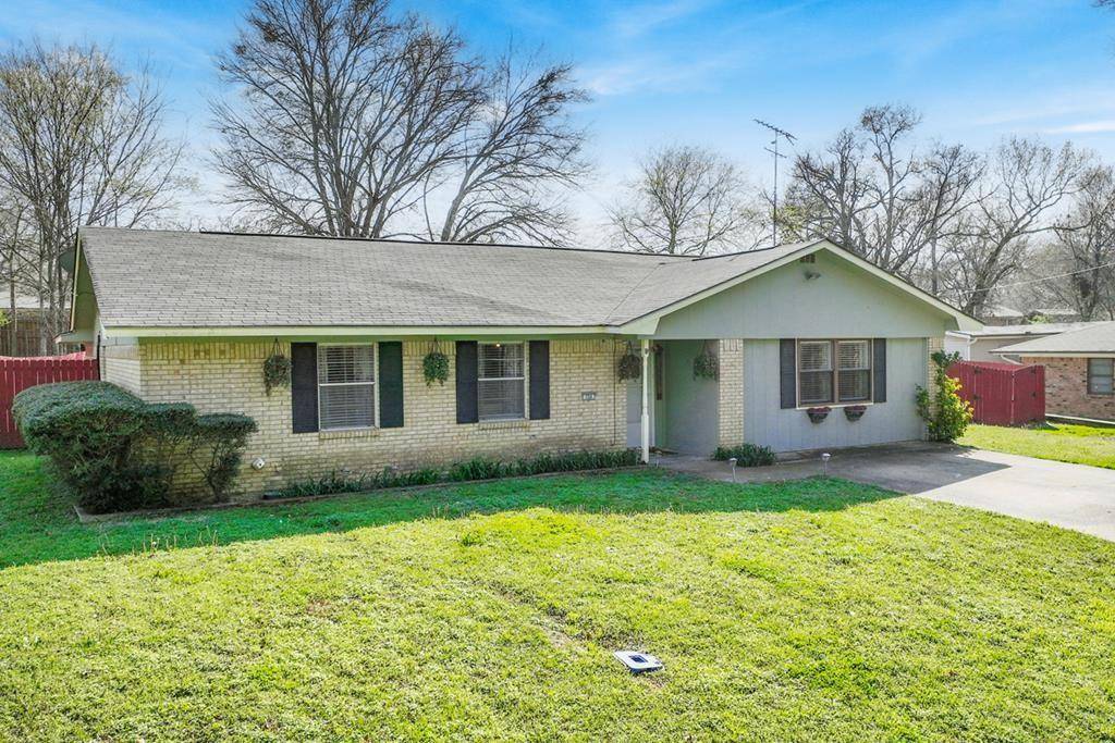 Canton, TX 75103,733 Avenue B