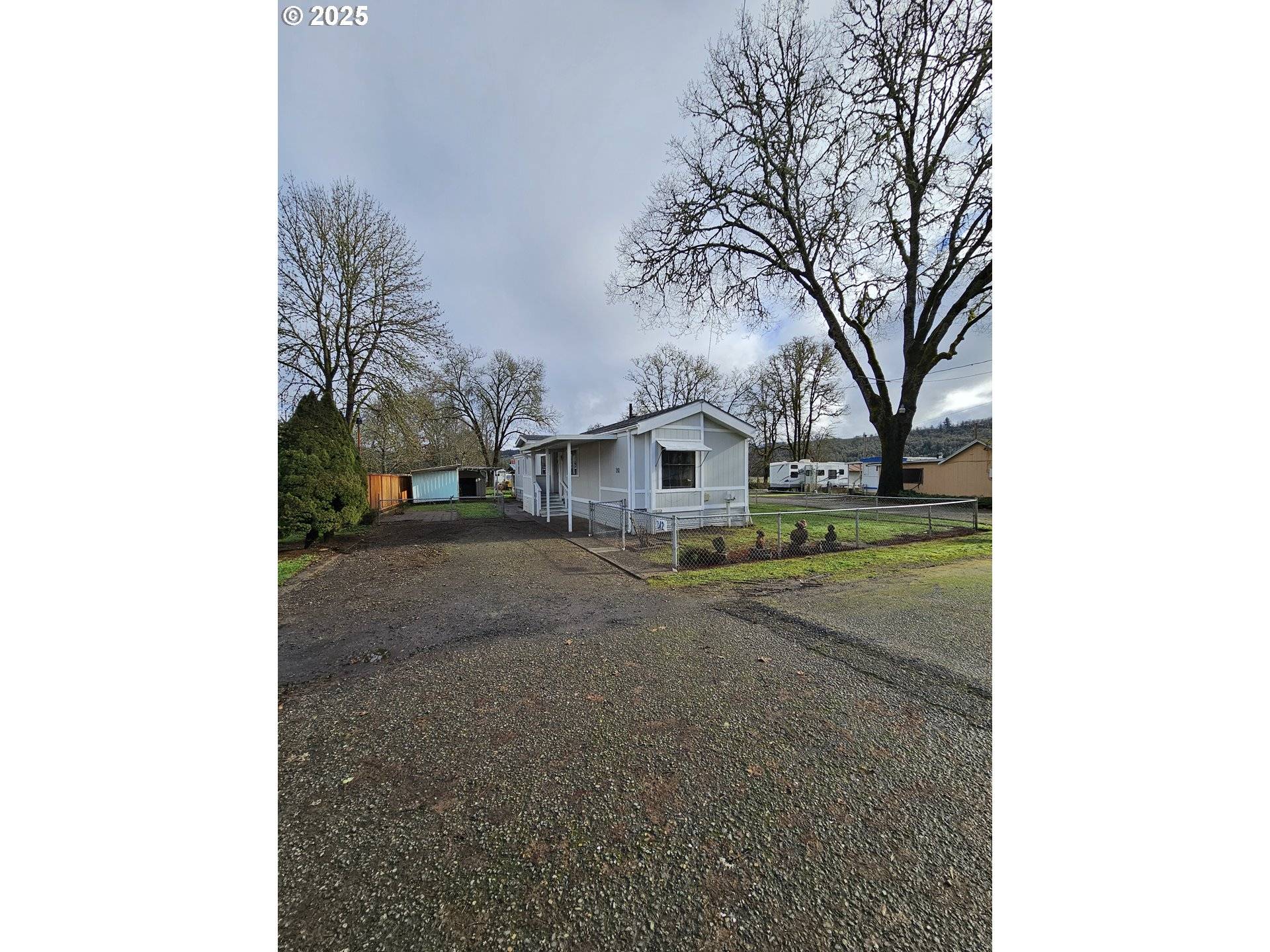 Tenmile, OR 97481,142 CHARLENE LN