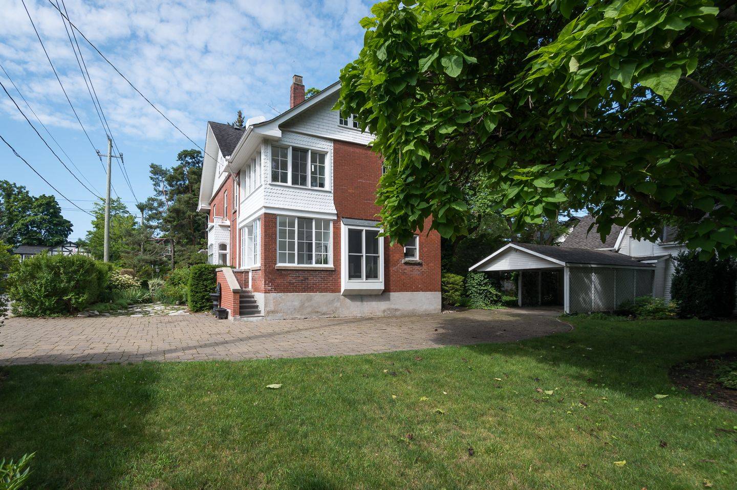 Halton, ON L6J 3H8,397 Trafalgar RD