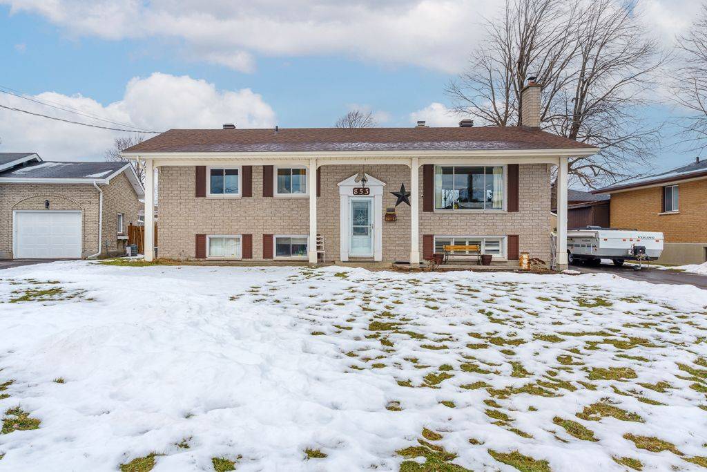 Cornwall, ON K6H 5C9,853 Haldimand CRES N