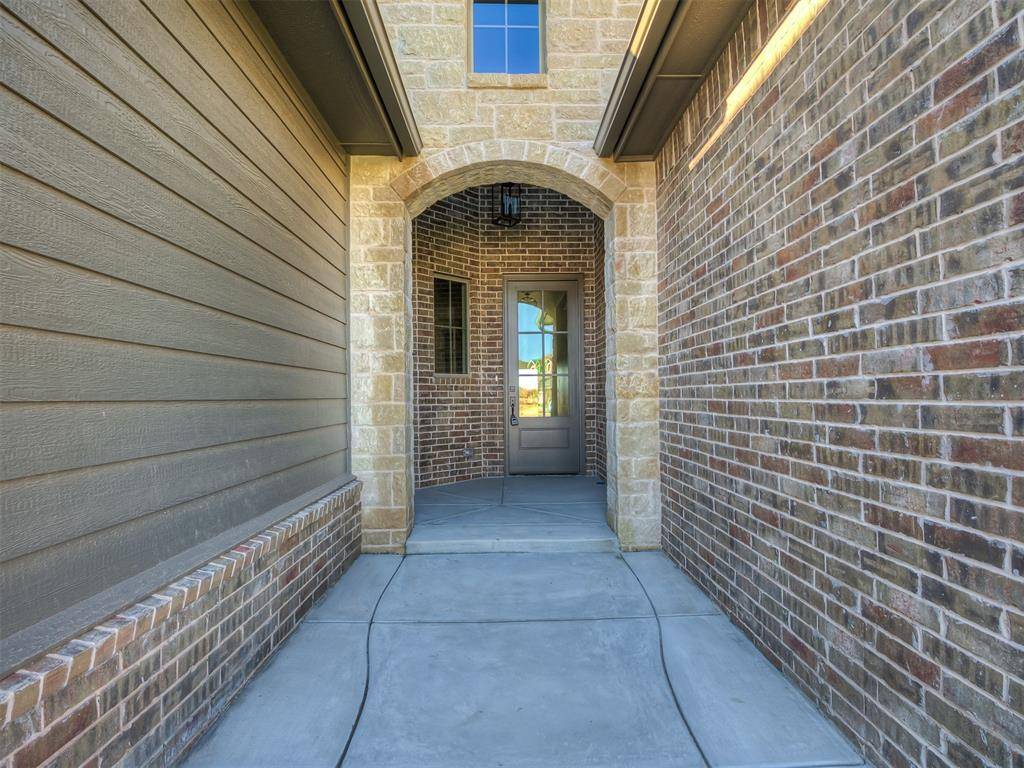 Edmond, OK 73034,2201 Josslyn Place