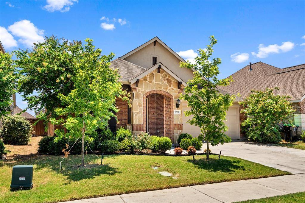 Little Elm, TX 75068,1720 Yellowthroat Drive