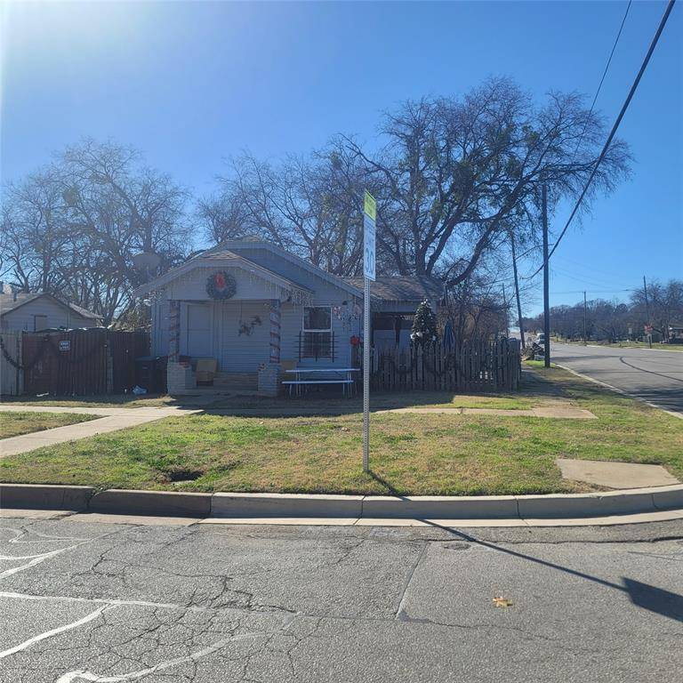 Fort Worth, TX 76164,1323 Gould Avenue