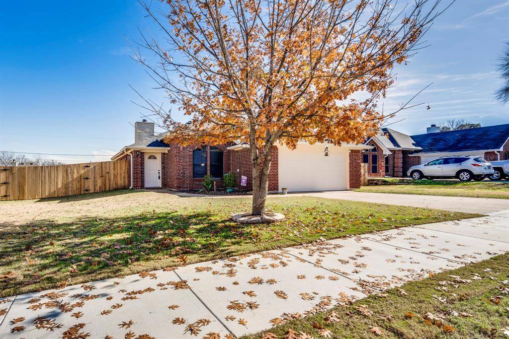 Kennedale, TX 76060,608 Reeves Lane