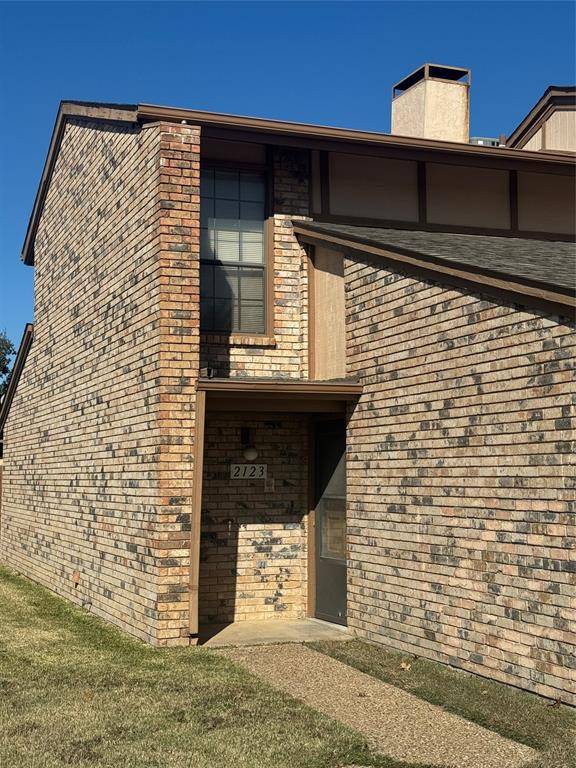 Arlington, TX 76015,2123 Warnford Place