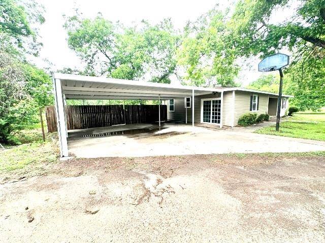 Clyde, TX 79510,729 Cherry Heights