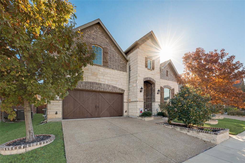 Euless, TX 76039,518 Pineview Drive