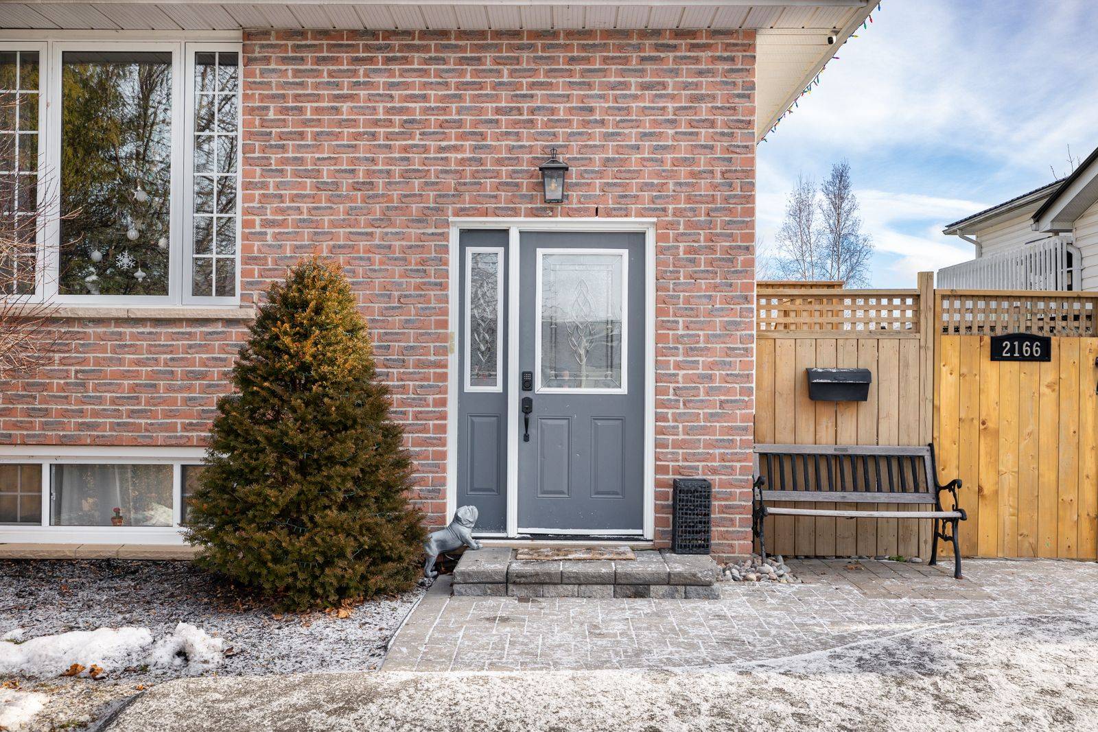 Peterborough, ON K9L 1X3,2166 Easthill DR