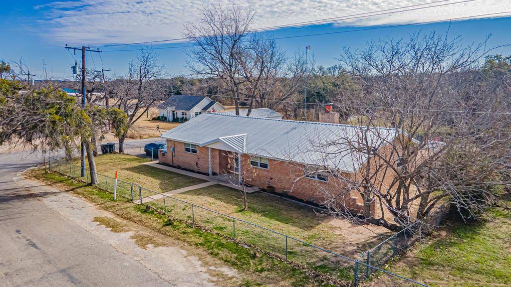 Tolar, TX 76476,405 E 8th Street