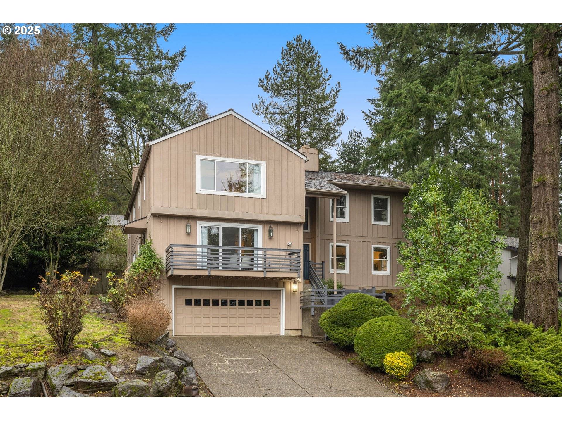 Lake Oswego, OR 97035,54 AQUINAS ST