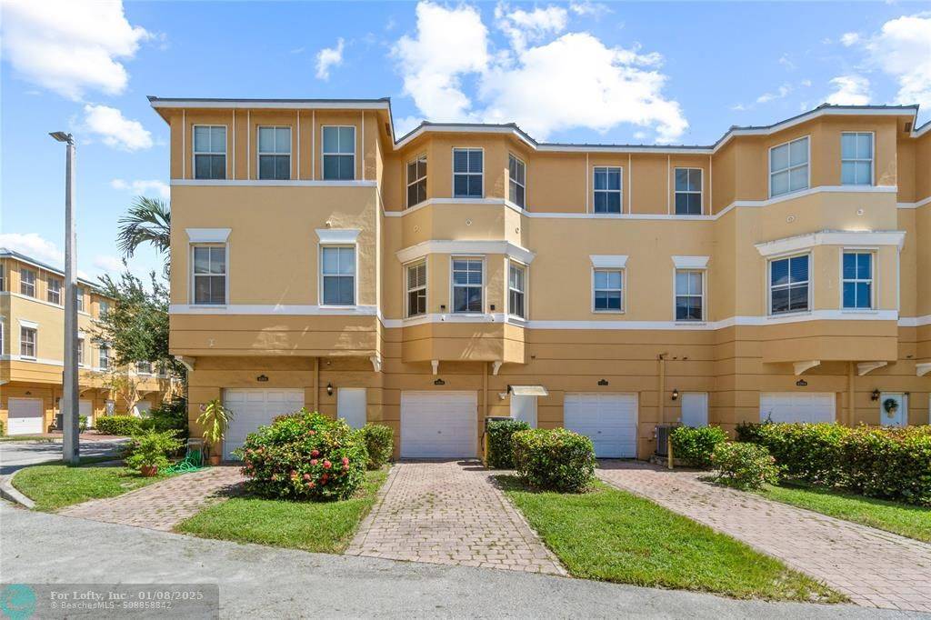 Royal Palm Beach, FL 33414,4202 Shoma Drive  #4202