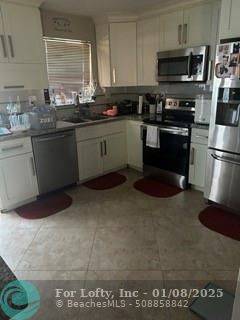 Pompano Beach, FL 33064,1821 NE 41st St