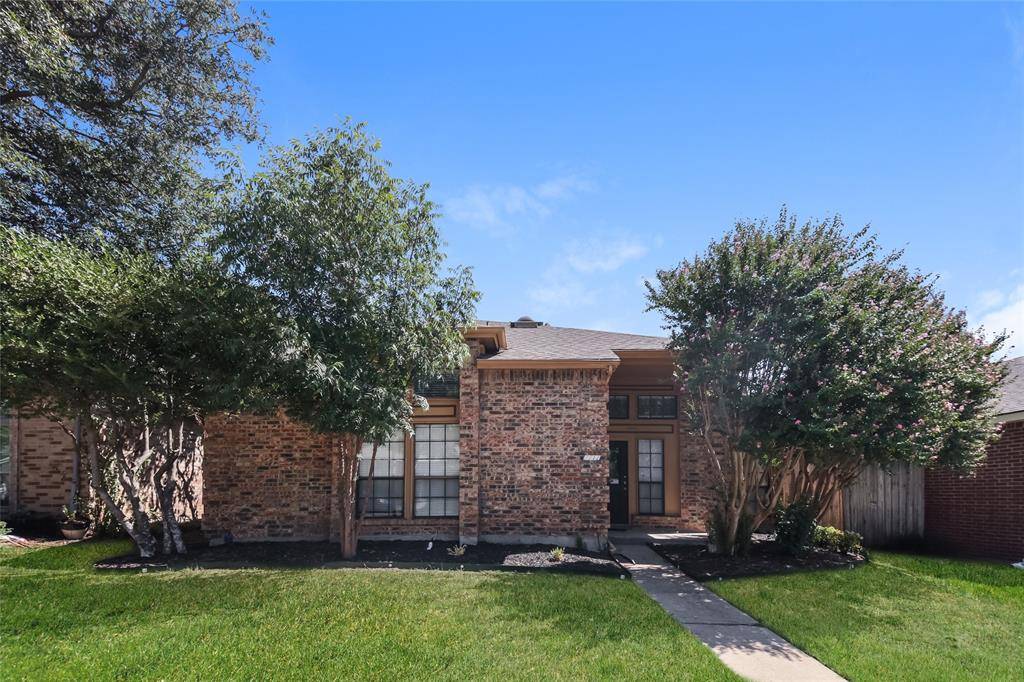 Plano, TX 75025,7712 Radford Circle