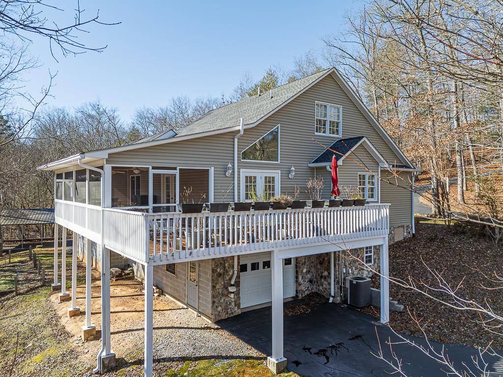 Murphy, NC 28906,425 Tarheel Drive W