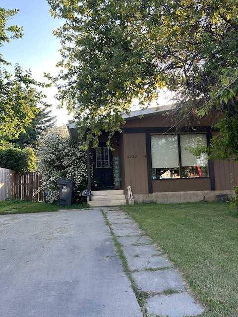 Rocky Mountain House, AB T4T 2A4,5722 56 ST