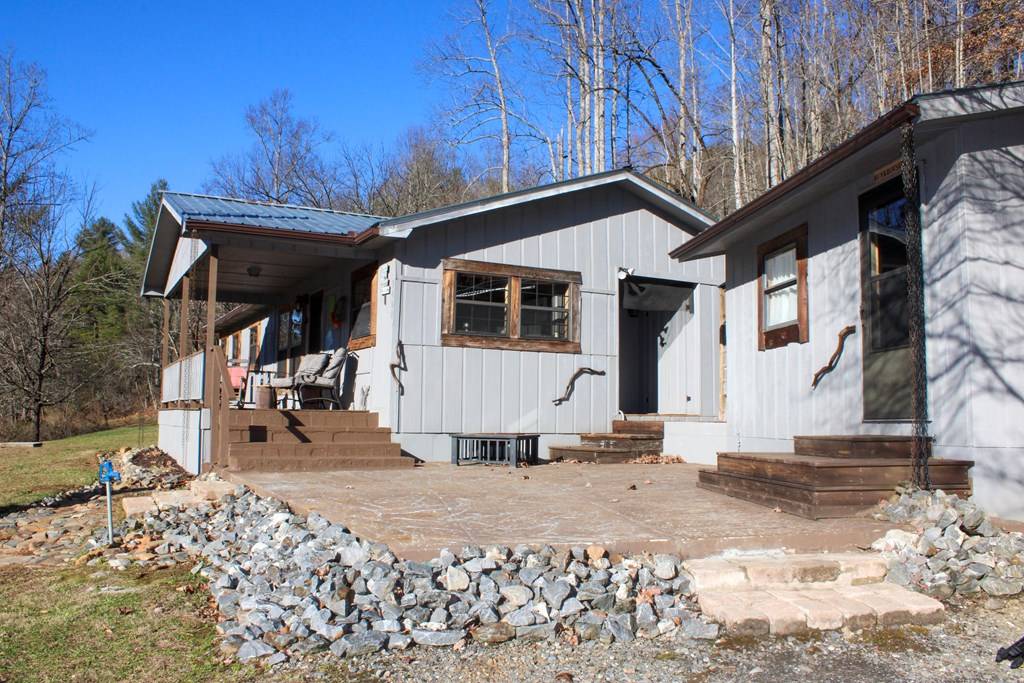 Hayesville, NC 28904,3660 Downings Creek Road