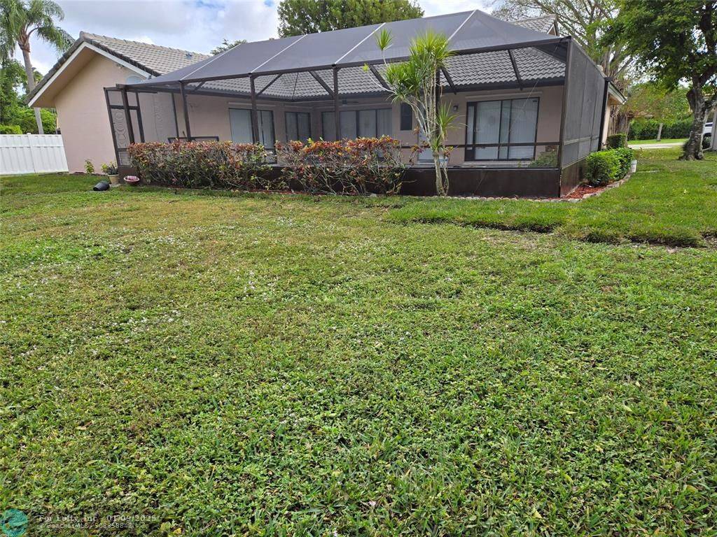 Coral Springs, FL 33065,7219 NW 43rd St