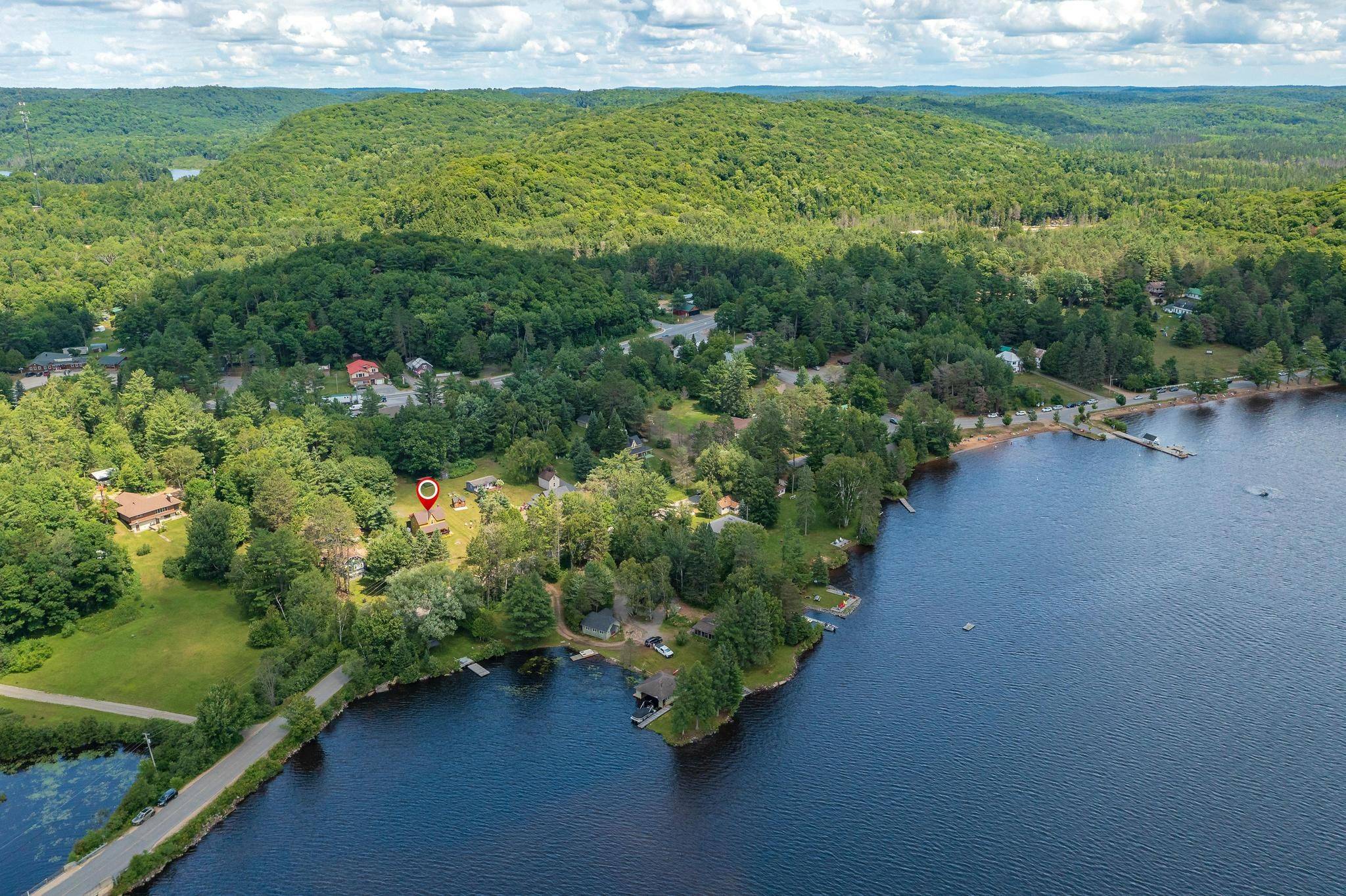 Lake Of Bays, ON P0A 1H0,1172 DWIGHT BEACH RD