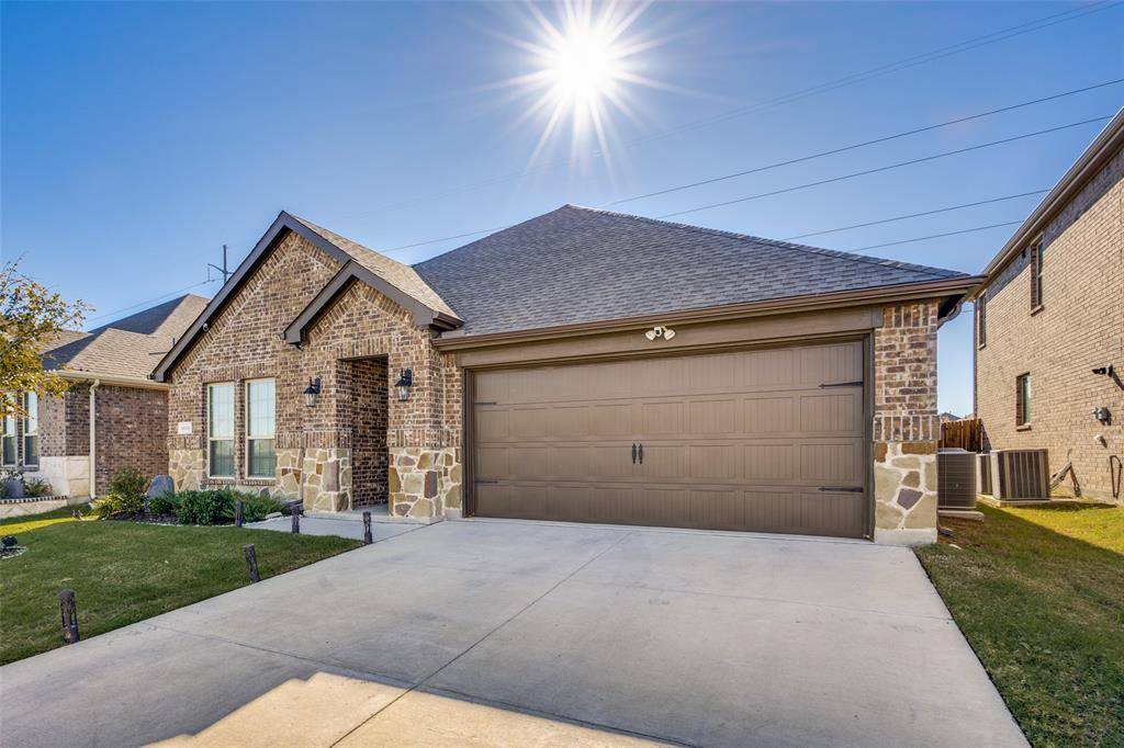 Aubrey, TX 76227,10330 Thunderwood Drive